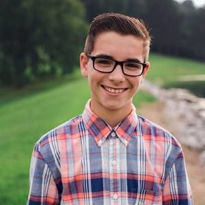 Meet your Posher, Jonathan